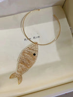 Load image into Gallery viewer, Vintage Fish-shaped Dangle
